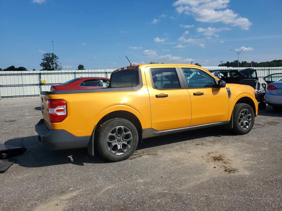 Photo 3 from auction – 2022 FORD MAVERICK with VIN 3FTTW8F9XNRA05536