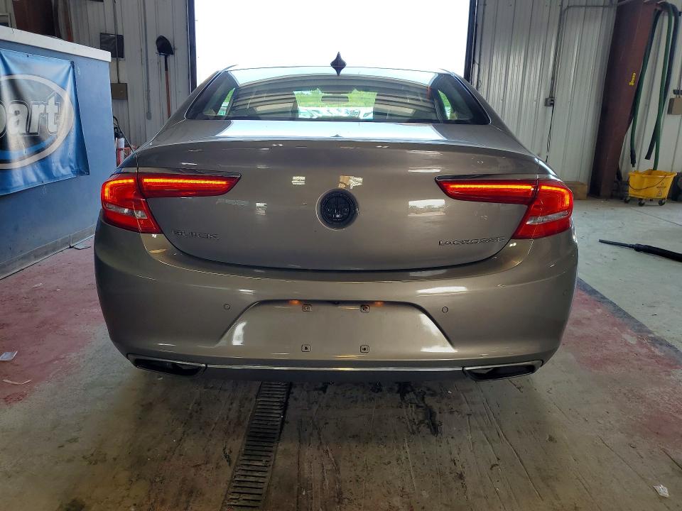 Photo 6 from auction – 2018 BUICK LACROSSE with VIN 1G4ZP5SS3JU140936