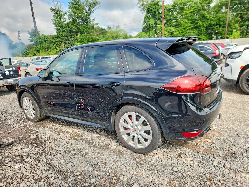 Photo 2 from auction – 2014 PORSCHE CAYENNE with VIN WP1AD2A29ELA70394