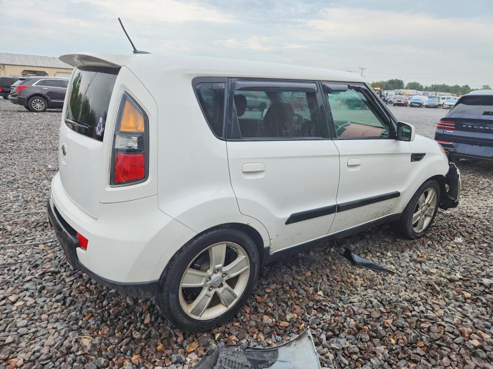 Photo 3 from auction – 2010 KIA SOUL with VIN KNDJT2A27A7701179
