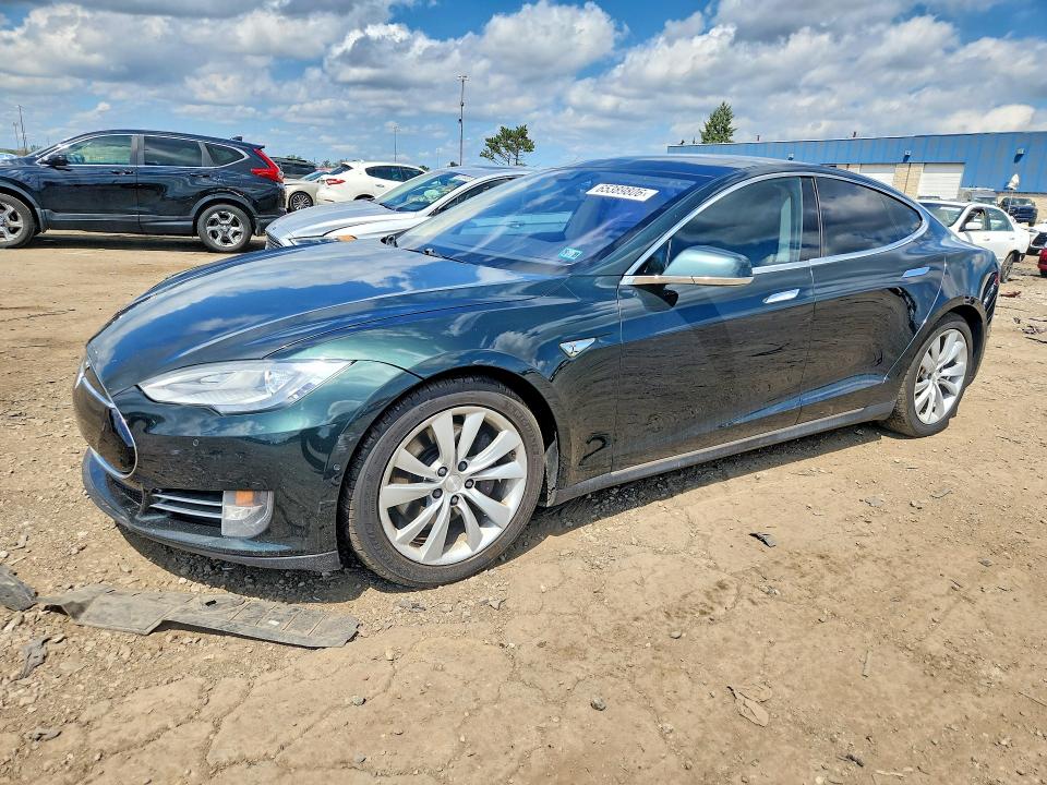 TESLA MODEL S 2014 with VIN 5YJSA1S18EFP50997 - Photo from auction