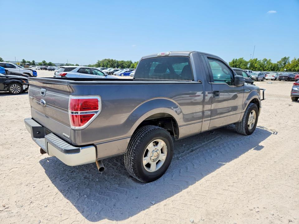 Photo 3 from auction – 2013 FORD F150 with VIN 1FTMF1CM0DFB74903