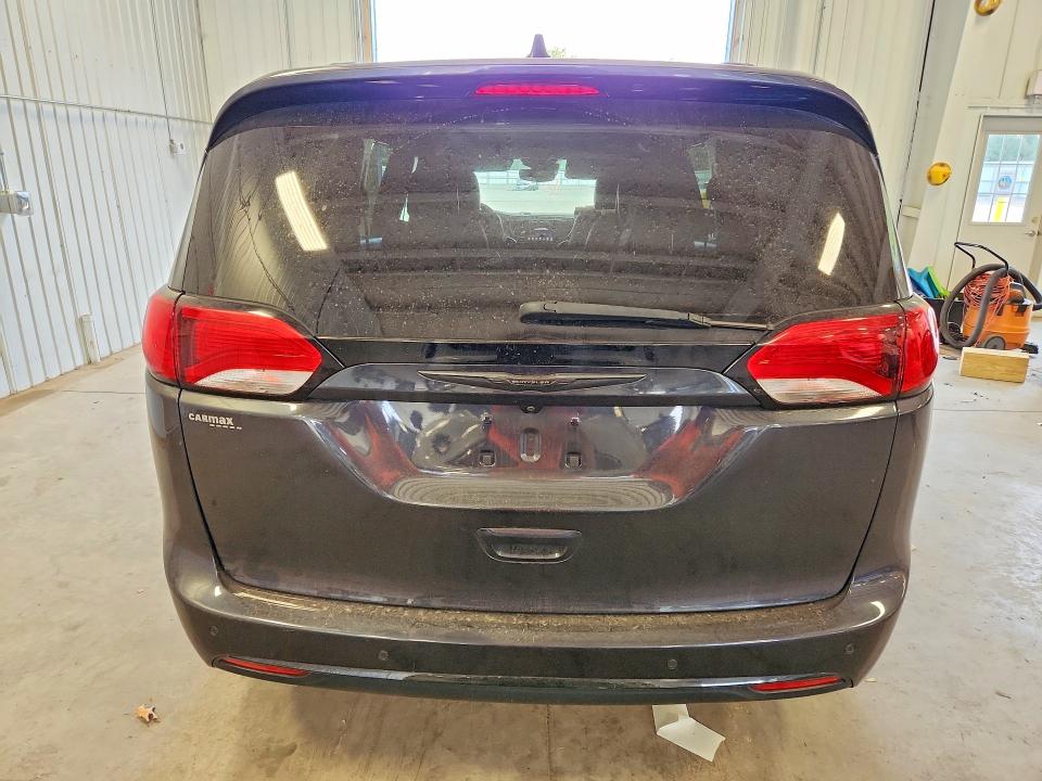 Photo 6 from auction – 2020 CHRYSLER PACIFICA with VIN 2C4RC1GGXLR116968