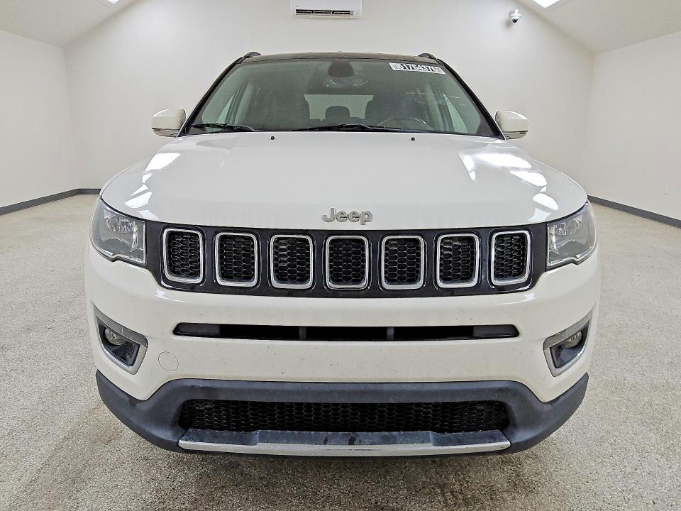 Photo 5 from auction – 2018 JEEP COMPASS with VIN 3C4NJDCB1JT470355