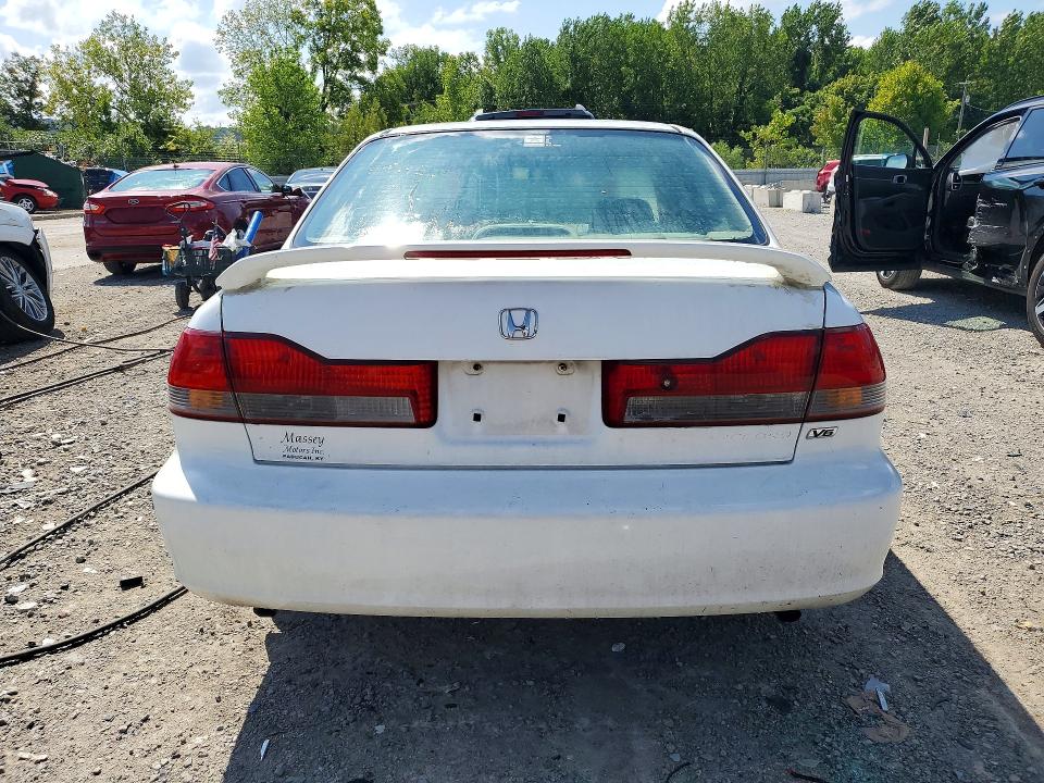 Zdjęcie 6 z aukcji – 2002 HONDA ACCORD z VIN 1HGCG16532A044302