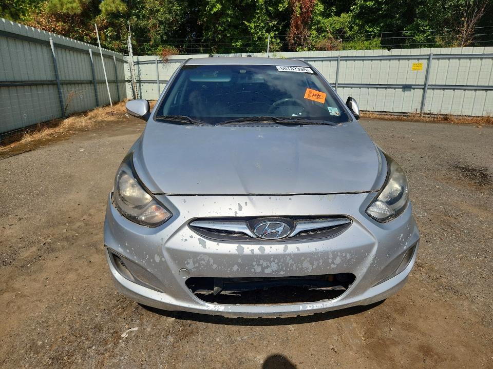 Photo 5 from auction – 2013 HYUNDAI ACCENT with VIN KMHCU4AE7DU462928