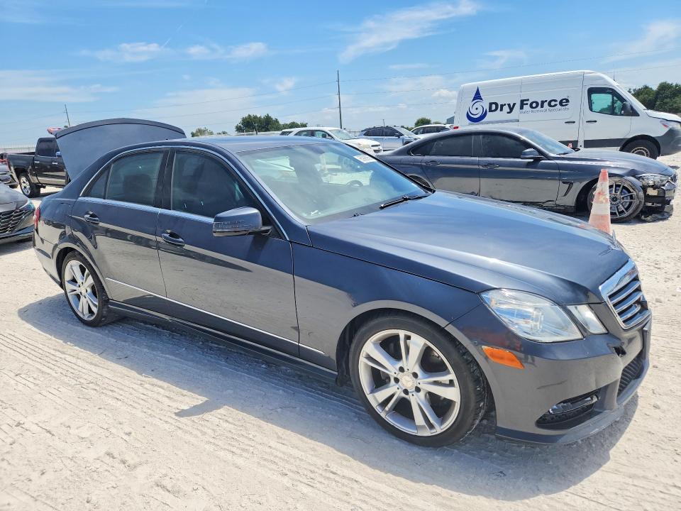 Zdjęcie 4 z aukcji – 2013 MERCEDES-BENZ E z VIN WDDHF5KB6DA731633