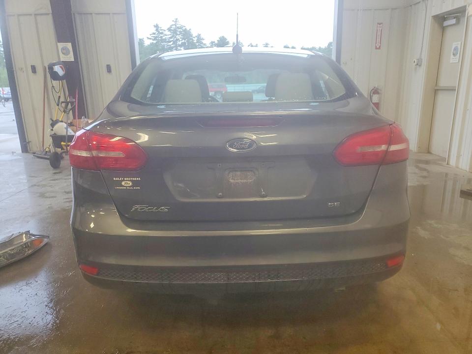 Photo 6 from auction – 2015 FORD FOCUS with VIN 1FADP3F23FL226540