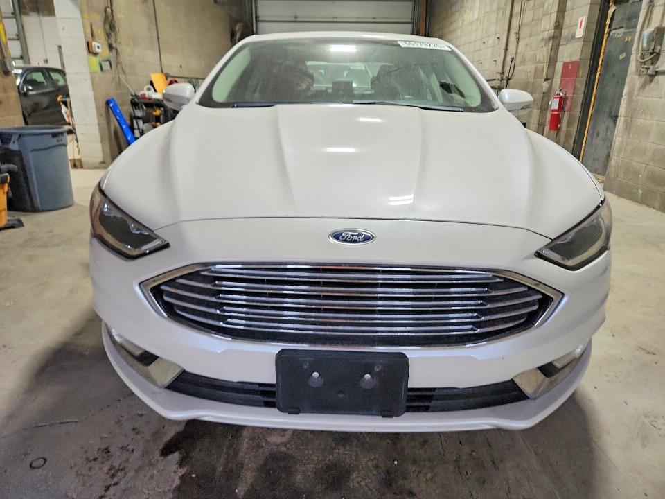 Photo 5 from auction – 2017 FORD FUSION with VIN 3FA6P0HD6HR347587
