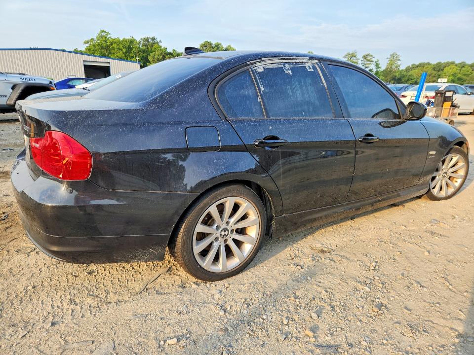 Photo 3 from auction – 2011 BMW 328 with VIN WBAPK5C54BF126890