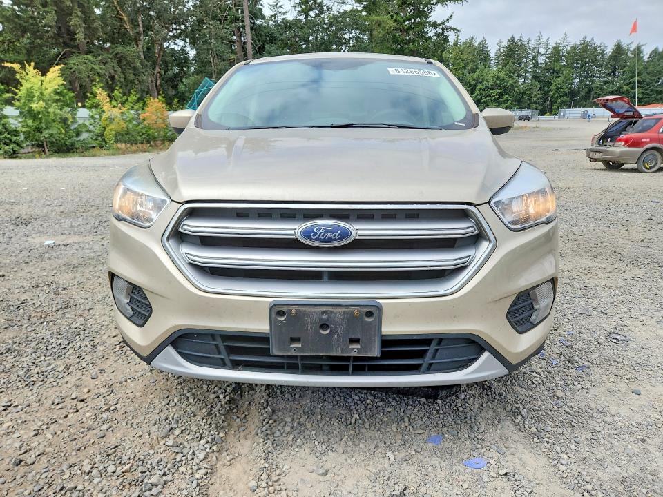 Photo 5 from auction – 2017 FORD ESCAPE with VIN 1FMCU9GD0HUC81019