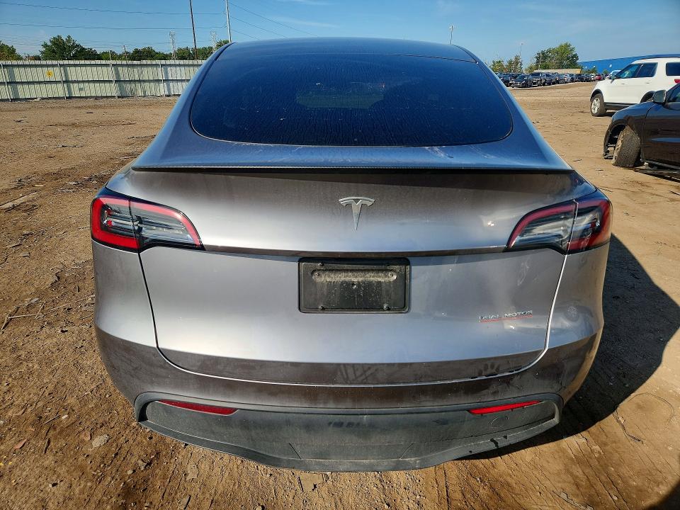 Photo 6 from auction – 2024 TESLA MODEL Y with VIN 7SAYGDEF6RA295901