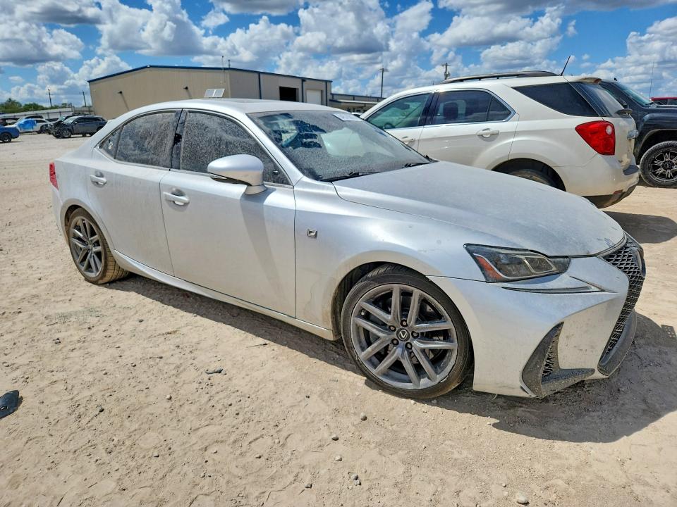Photo 4 from auction – 2019 LEXUS IS with VIN JTHCZ1D27K5016365