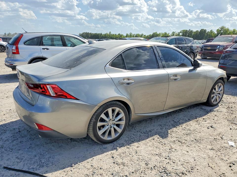 Photo 3 from auction – 2016 LEXUS IS with VIN JTHBA1D23G5009066