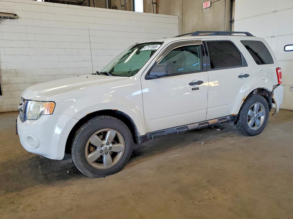 2010 FORD ESCAPE - Търг №67161606