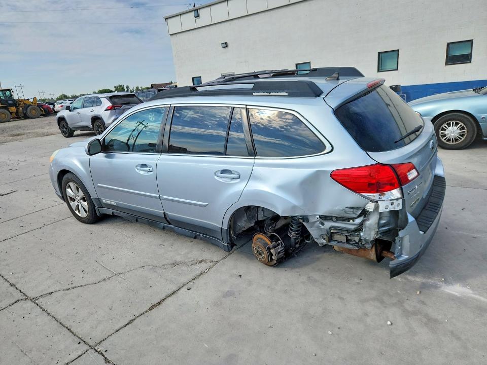 Photo 2 from auction – 2012 SUBARU OUTBACK with VIN 4S4BRCKC7C3258411