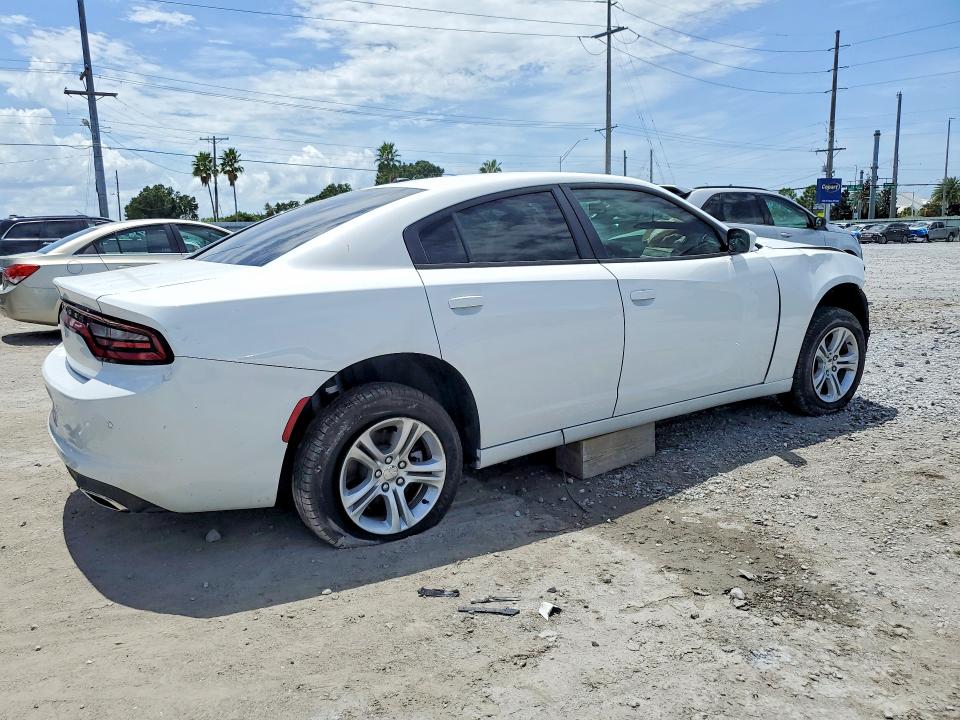 Photo 3 from auction – 2020 DODGE CHARGER with VIN 2C3CDXBG2LH126210