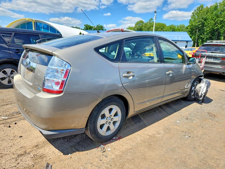 Photo 3 from auction – 2007 TOYOTA PRIUS with VIN JTDKB20U273230200