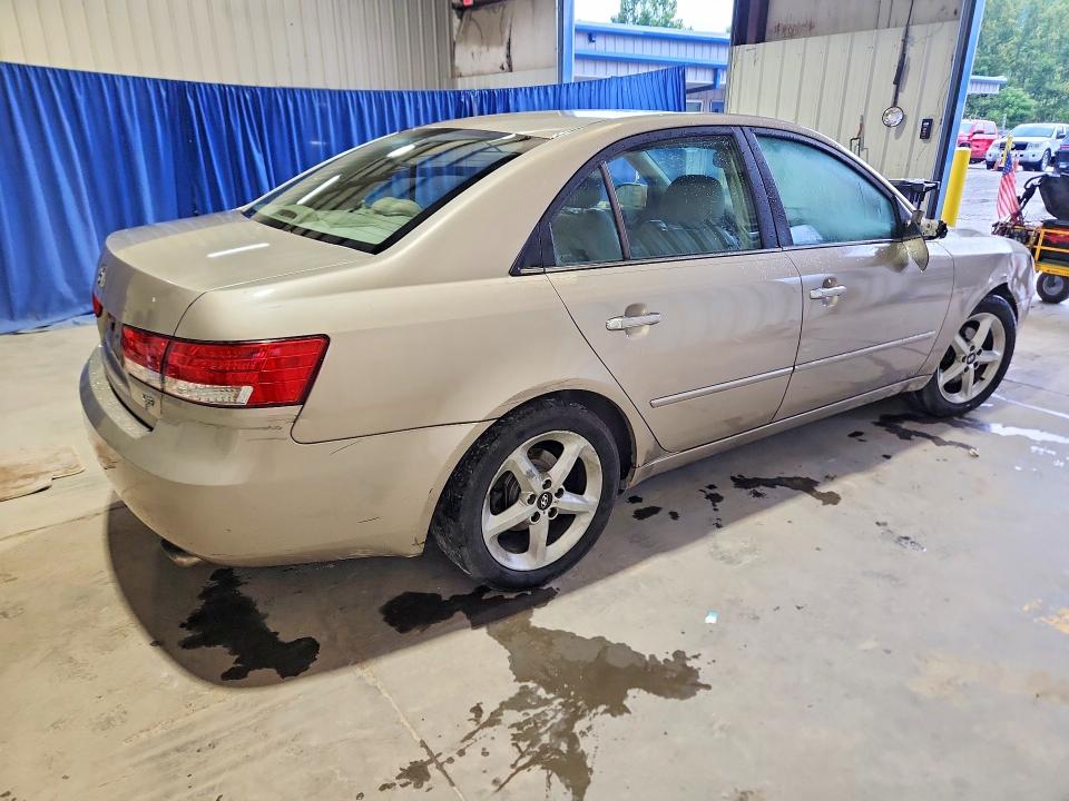 Photo 3 from auction – 2006 HYUNDAI SONATA with VIN 5NPEU46F76H002434