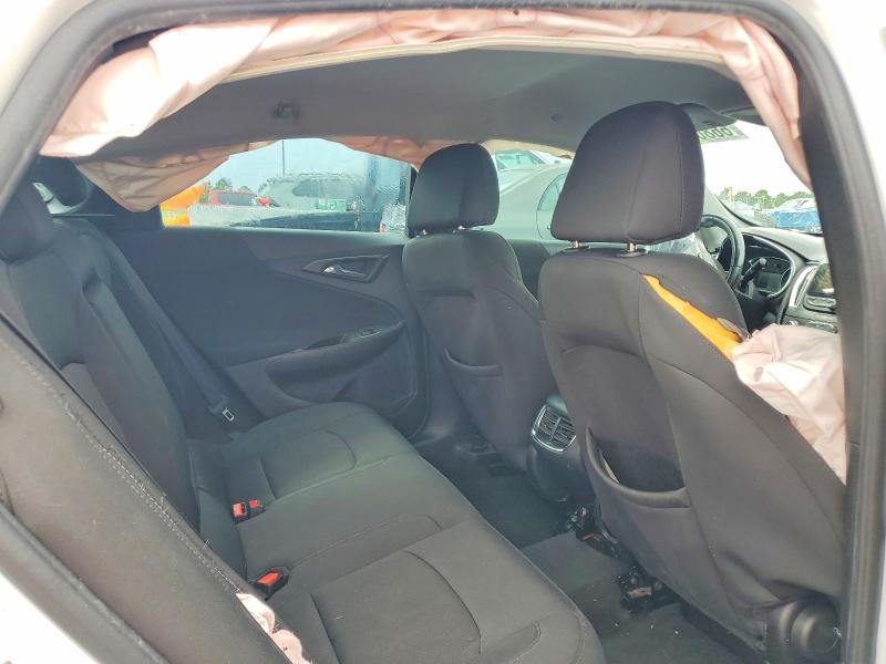 Photo 10 from auction – 2016 CHEVROLET MALIBU with VIN 1G1ZE5ST0GF312820