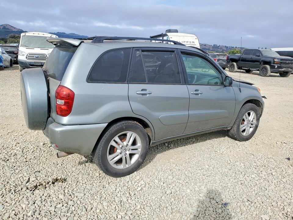 Photo 3 from auction – 2004 TOYOTA RAV4 with VIN JTEGD20V440016455