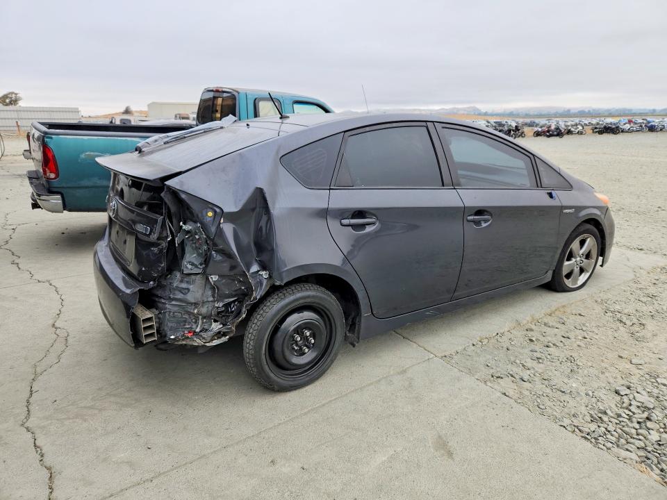 Photo 3 from auction – 2015 TOYOTA PRIUS with VIN JTDKN3DU0F0397324