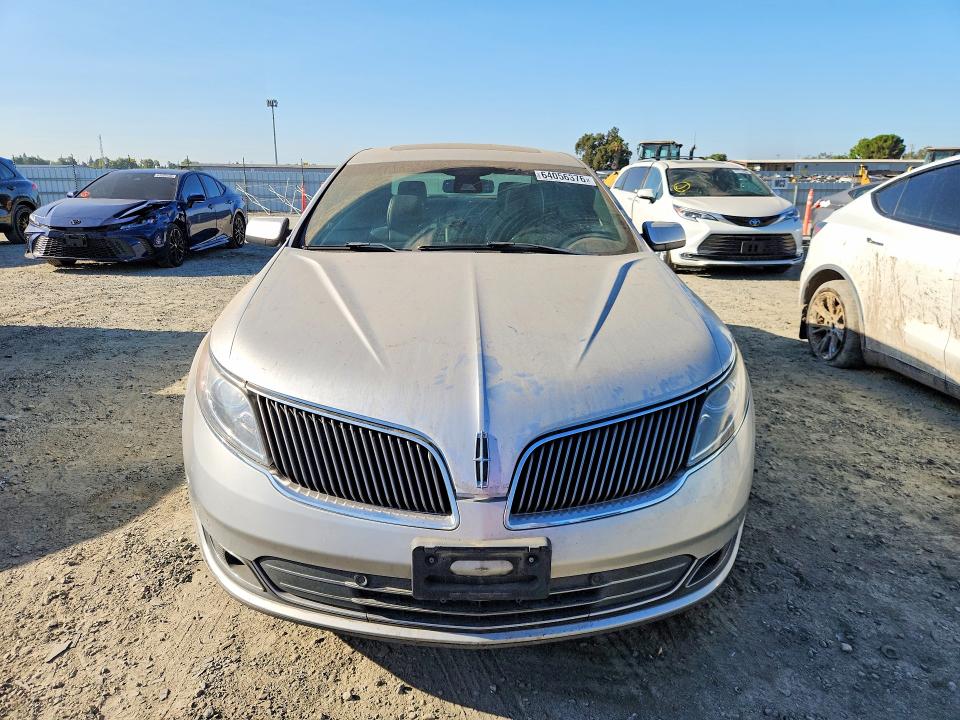 Photo 5 from auction – 2013 LINCOLN MKS with VIN 1LNHL9FT0DG610036