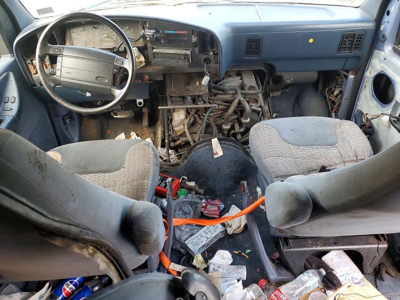 Снимка 8 от търг – 1996 FORD ECONOLINE с VIN 1FBJS31H2THB14676