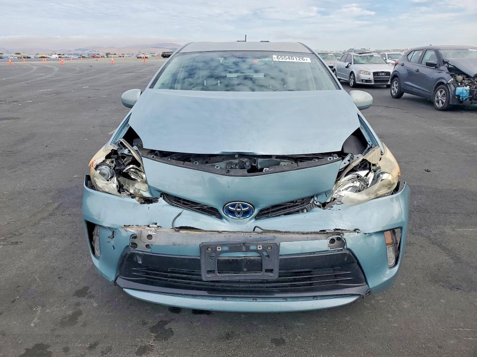 Photo 5 from auction – 2012 TOYOTA PRIUS with VIN JTDKN3DU8C1571310