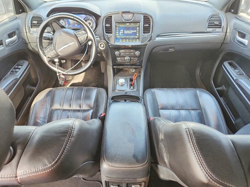 Photo 8 from auction – 2022 CHRYSLER 300 with VIN 2C3CCABG5NH158605