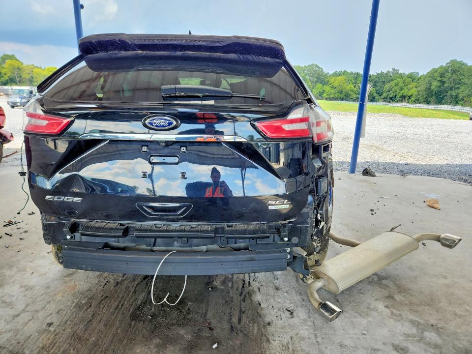 Photo 6 from auction – 2019 FORD EDGE with VIN 2FMPK3J93KBC23699