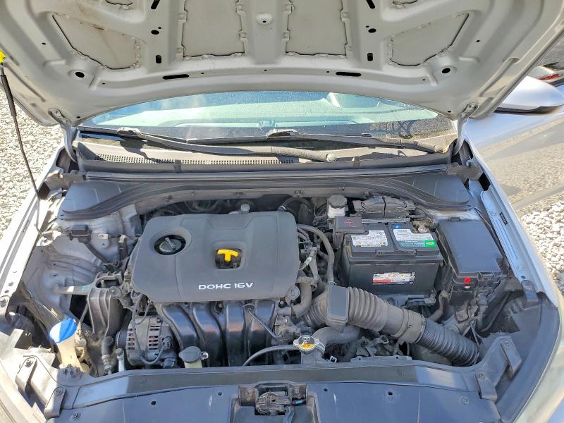 Photo 11 from auction – 2017 HYUNDAI ELANTRA with VIN 5NPD74LF1HH138567