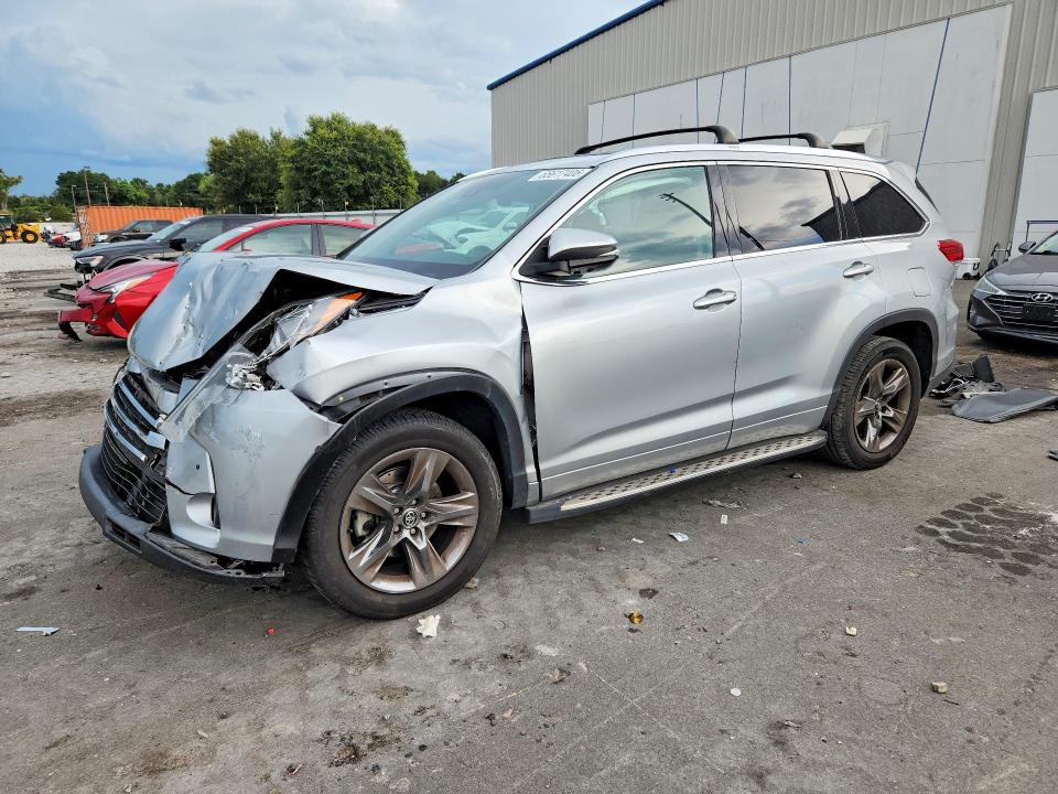 TOYOTA HIGHLANDER 2018 с VIN 5TDYZRFH6JS237844 - Фото с аукциона