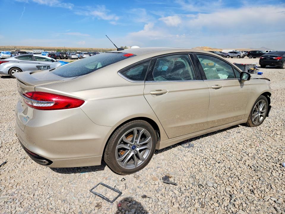 Photo 3 from auction – 2017 FORD FUSION with VIN 3FA6P0H93HR293239