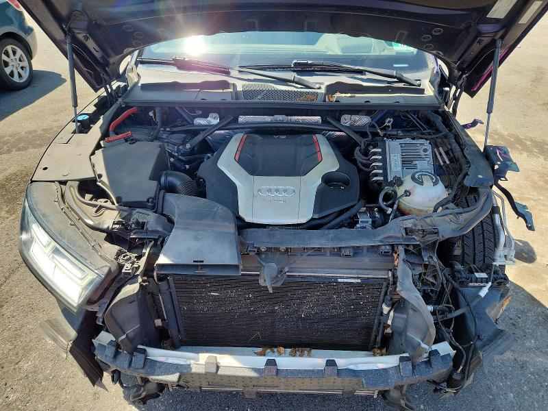 Foto 11 de la subasta – 2018 AUDI SQ5 con VIN WA1C4AFY5J2055693