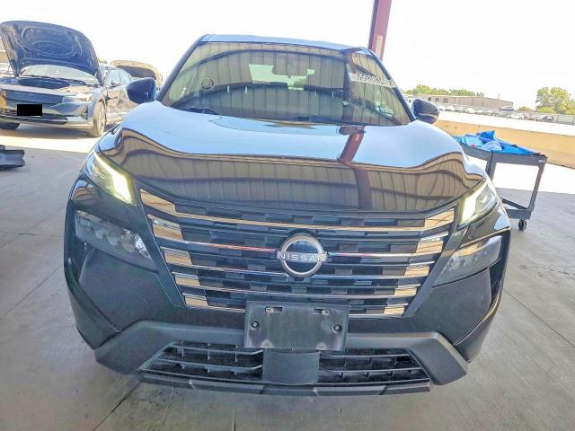 Photo 5 from auction – 2025 NISSAN ROGUE with VIN 5N1BT3BB9SC813768