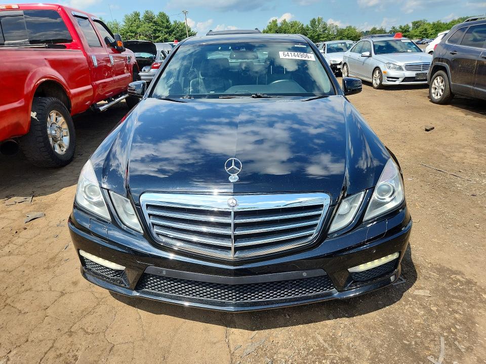 Photo 5 from auction – 2013 MERCEDES-BENZ E with VIN WDDHF7EB1DA753109