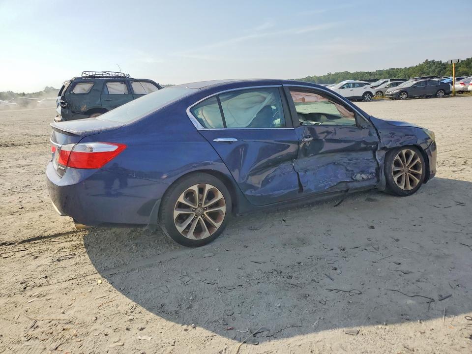 Photo 3 from auction – 2013 HONDA ACCORD with VIN 1HGCR2F59DA241462