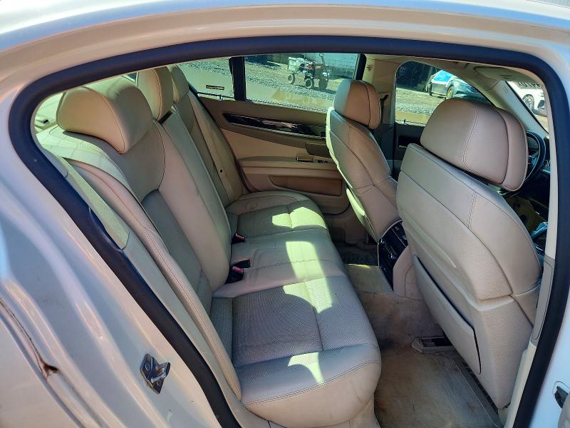 Photo 10 from auction – 2010 BMW 750 with VIN WBAKC6C55ACL67838