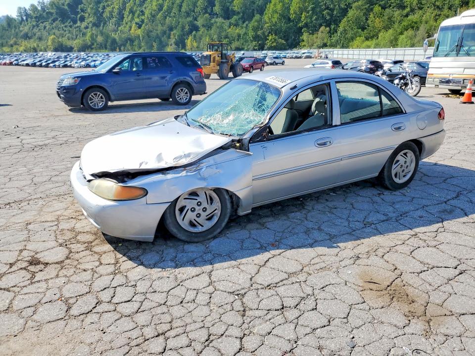 2002 FORD ESCORT - Търг №67013566