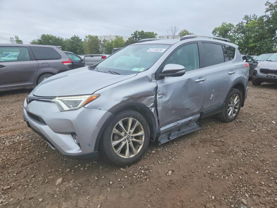 TOYOTA RAV4 2017 with VIN 2T3DFREV6HW601896 - Photo from auction