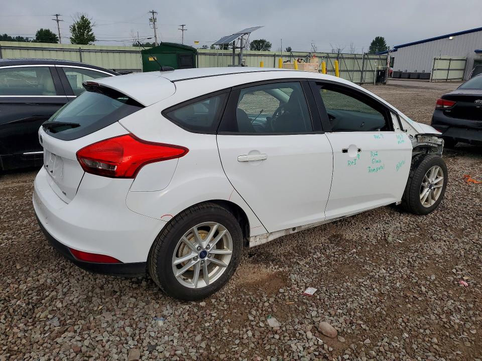 Photo 3 from auction – 2017 FORD FOCUS with VIN 1FADP3K2XHL247345