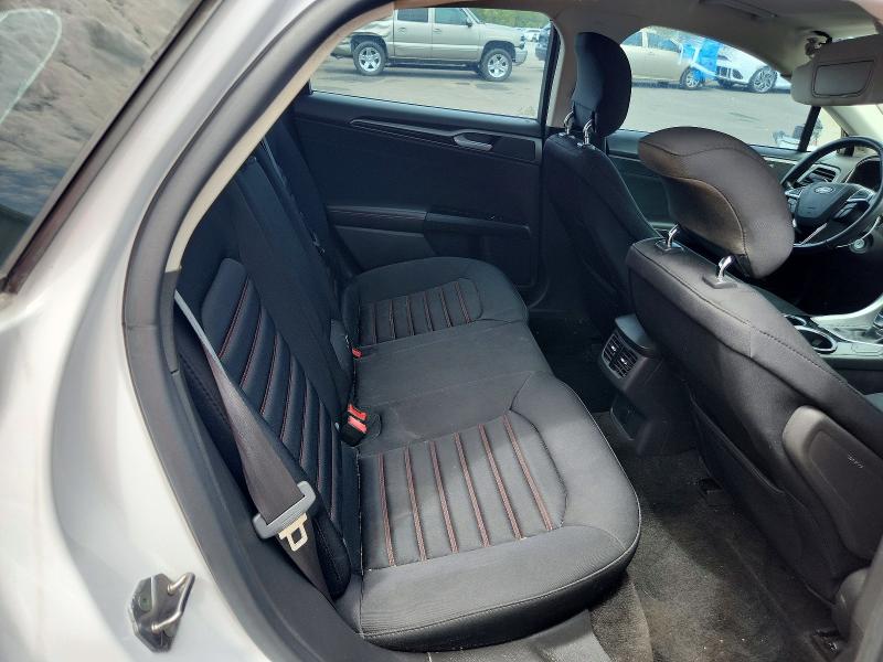 Photo 10 from auction – 2013 FORD FUSION with VIN 3FA6P0HR2DR225363