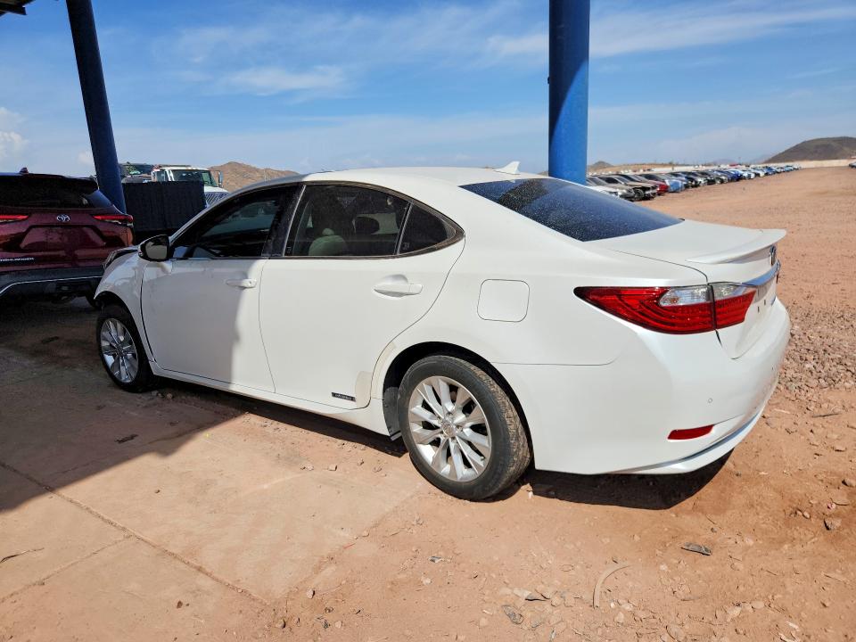 Zdjęcie 2 z aukcji – 2014 LEXUS ES z VIN JTHBW1GG8E2068878