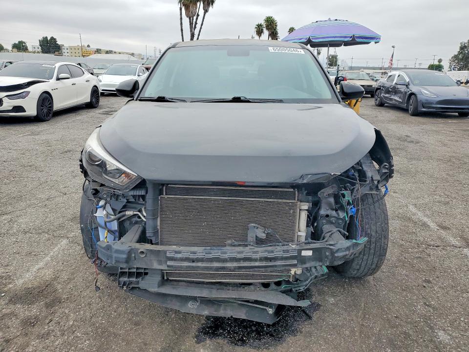 Photo 5 from auction – 2017 HYUNDAI TUCSON with VIN KM8J23A44HU464684