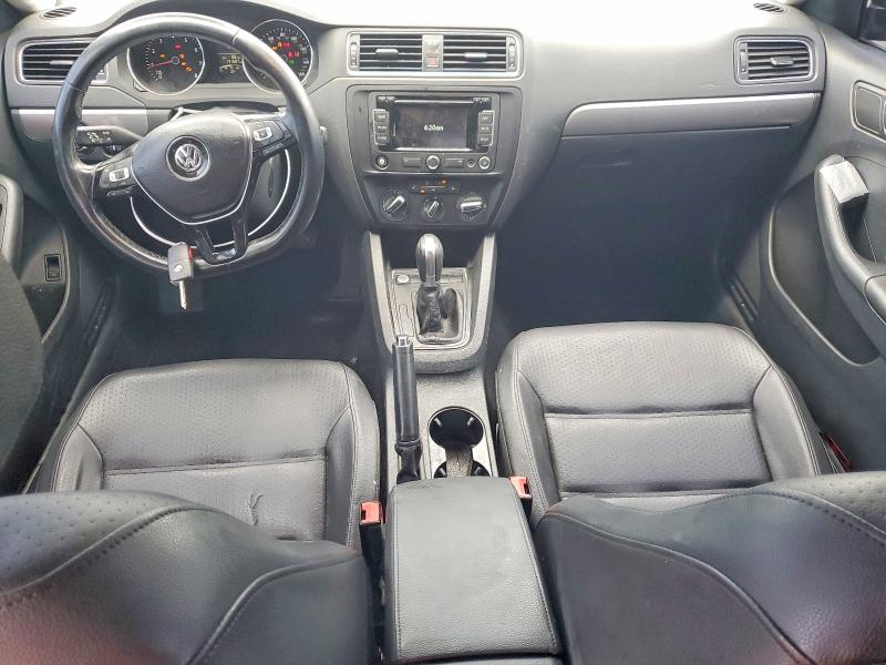 Photo 8 from auction – 2015 VOLKSWAGEN JETTA with VIN 3VWD17AJ7FM319901