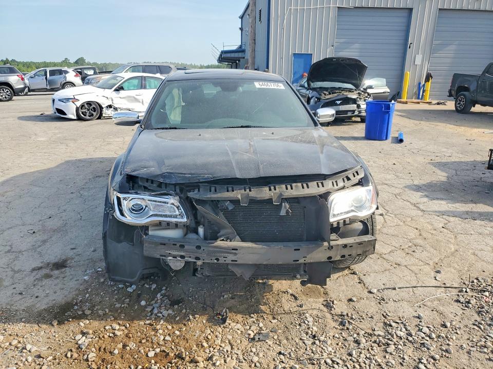 Photo 5 from auction – 2013 CHRYSLER 300C with VIN 2C3CCAKG2DH645341