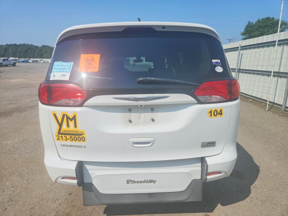 Photo 6 from auction – 2021 CHRYSLER VOYAGER with VIN 2C4RC1DG6MR545790