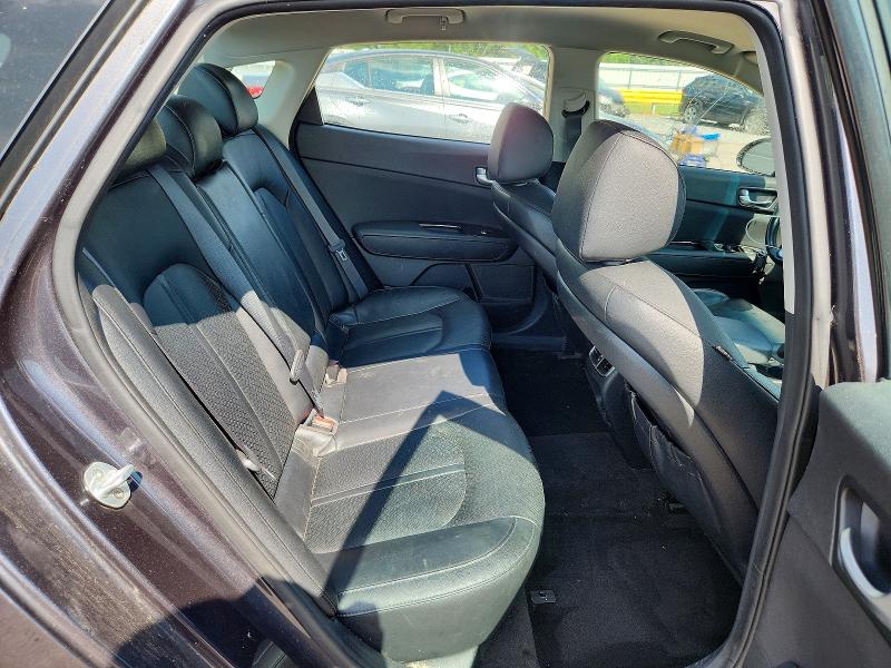 Photo 10 from auction – 2018 KIA OPTIMA with VIN 5XXGU4L39JG187559