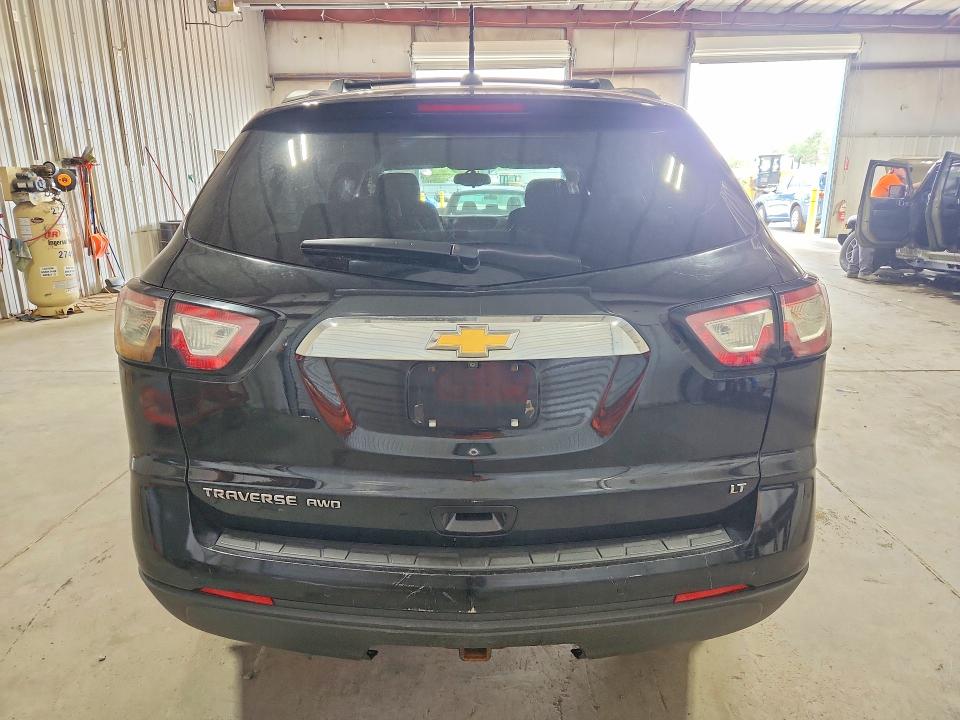 Photo 6 from auction – 2017 CHEVROLET TRAVERSE with VIN 1GNKVGKD6HJ253713
